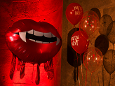 Foil balloon Bleeding lips, 92x60 cm, red