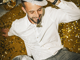 Sequin hat with a band, diameter 27 cm, silver