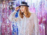 Sequin hat with a band, diameter 27 cm, black
