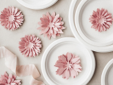Paper decorations Flowers, powder pink (1 pkt / 3 pc.)