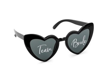 Heart-shaped glasses with ''Team Bride'' inscription, black