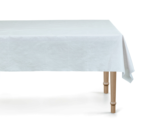 Disposable tablecloth, 180x120 cm, light blue