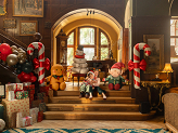 Standing foil balloon Snowman, 64.5x120 cm, beige