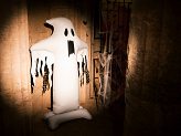 Foil Standing Balloon Ghost XXL, 109x165 cm, white