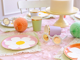 Table runner Flowers, light pink, 26 x 500 cm