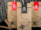 Treat bags Pirates Part, kraft, 8x18x6cm (1 pkt / 6 pc.)