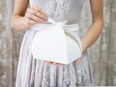 Cake box, white,  16,5x14x9,5cm (1 pkt / 10 pc.)